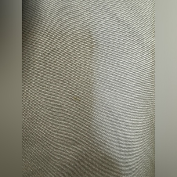 105-Vintage white lightweight zip up vest with hood - Picture 7 of 7